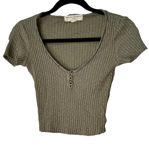 URBAN OUTFITTERS Project Social T Shirt Green Ribbed Henley Crop Top - small - Picture 1 of 9